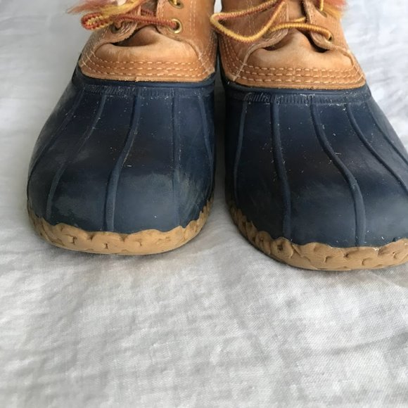 L.L. Bean Low Duck Bean Boots - Picture 3 of 8